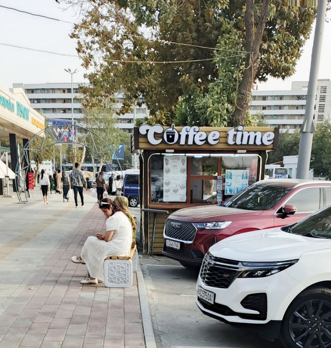 Скамейка, урна , гулдон