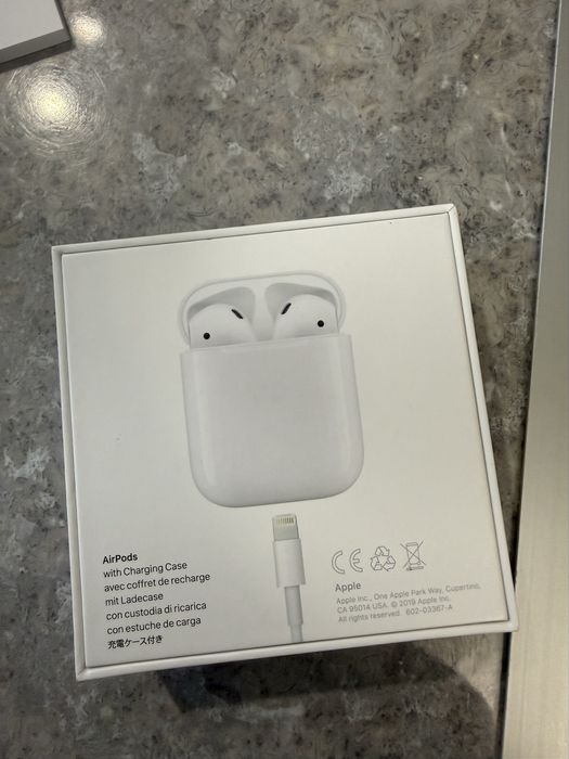 Apple Airpods 2 nd gen