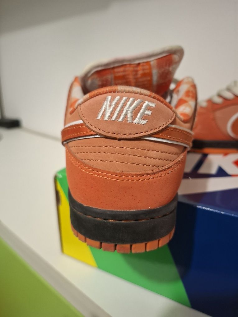 Nike lobster orange