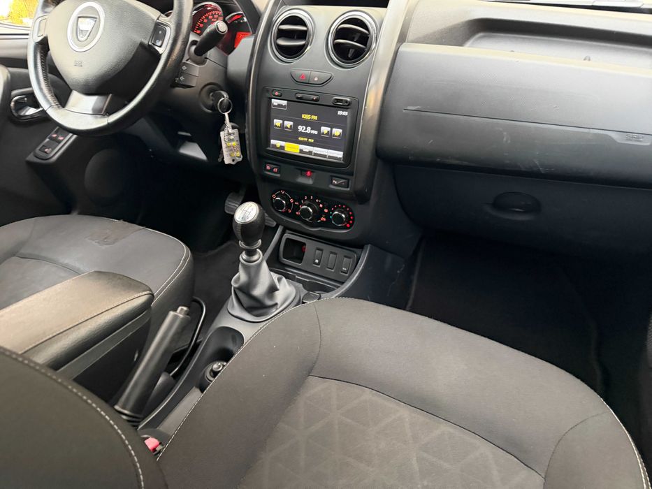Dacia Duster 1.5 diesel 2015 de vanzare in RATE FIXE FARA AVANS
