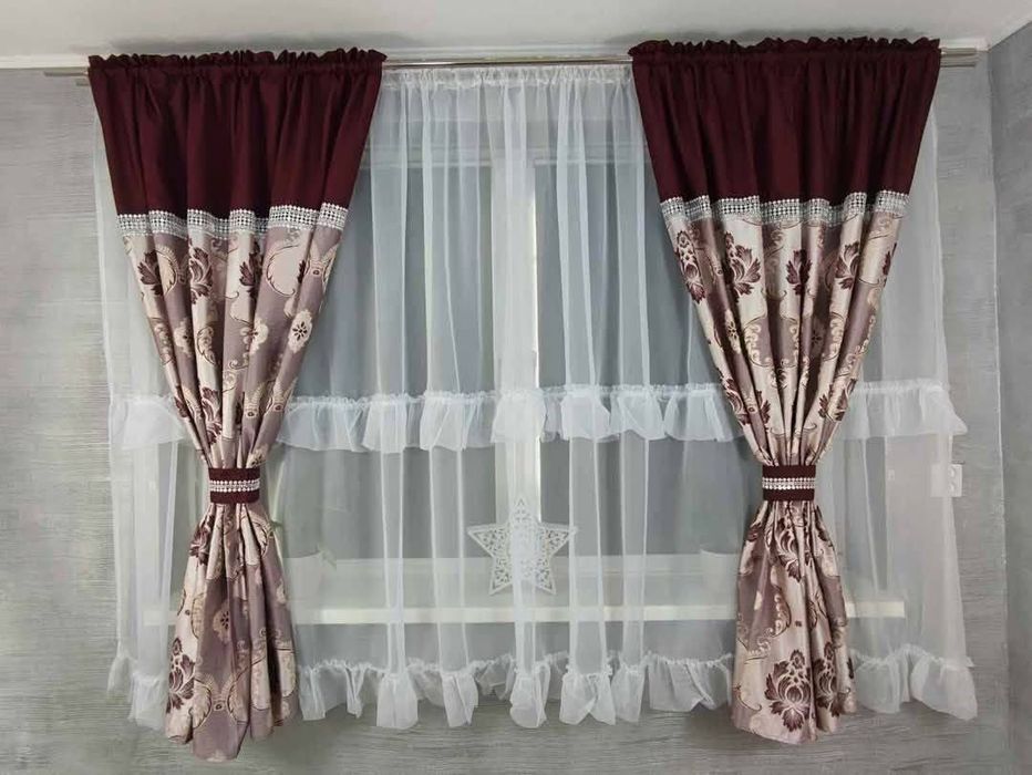 Perdea +draperii cusute-gata de prins