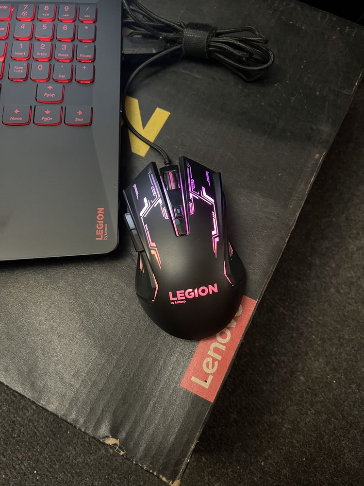 Laptop Gaming Lenovo Legion Y520 + accesorii