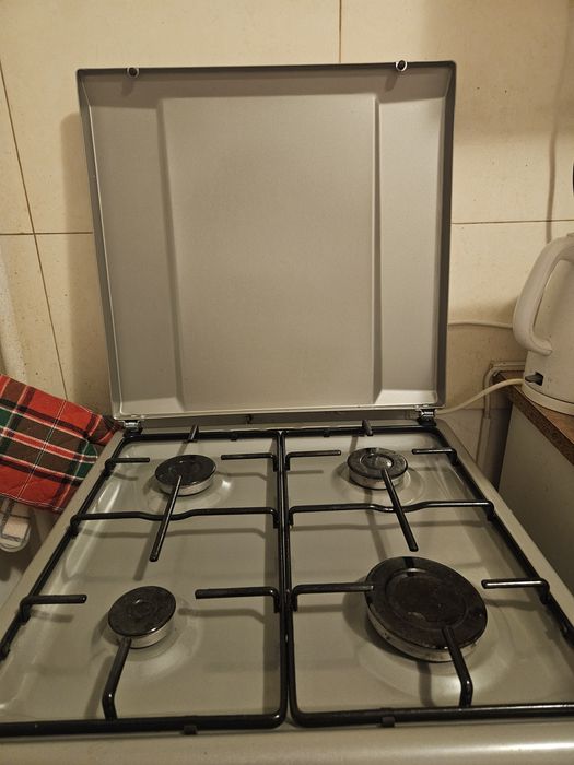 Aragaz Heinner HFSC-S50LITGSL, Gaz, Aprindere electrica