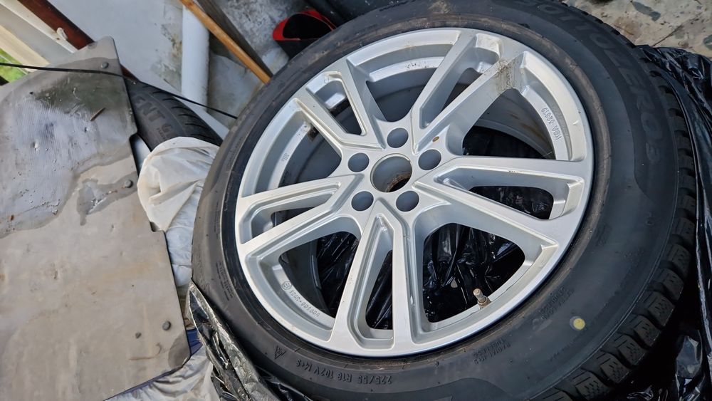 Roti jante pe 18" cu anvelope noi Pirelli 225 55 R18 A7 C8 dupa 2018