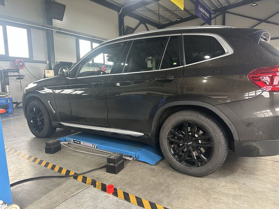 Roți iarnă BMW X3 G01/X4 G02 225/60R18 Pirelli runflat + senzori