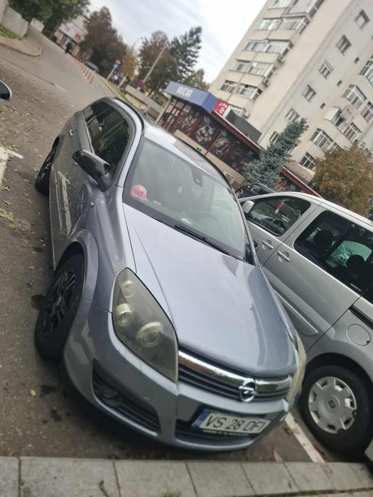 Opel astra H 1.6 benzină