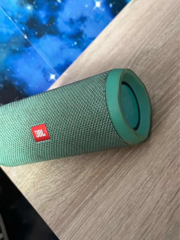 Колонка jbl flip 4