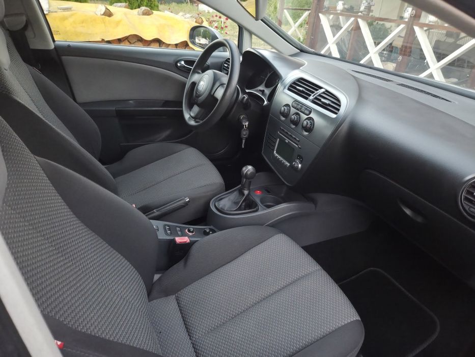 Vând seat leon 1.6 mpi