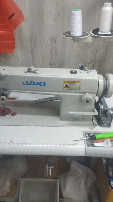 Швейная машину продам цена договорная