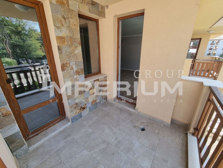 Продава се Двустаен апартамент в Варна, м-т Евксиноград - 78 кв.м за 2026 €/кв.м - Снимка #4