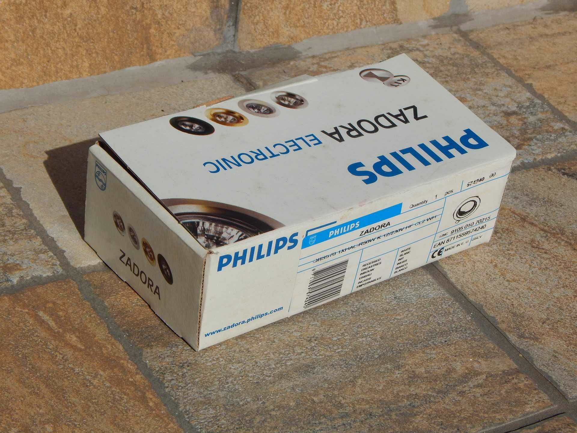 Spot aplice Philips Zadora QBS570 cu circuit fara bec la cutie alb