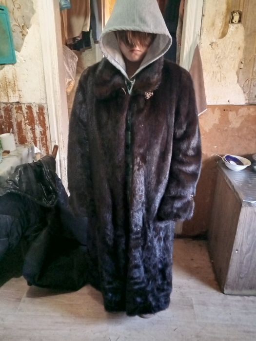 Шуба писец в хорошем состоянии 500000 т цена договорная