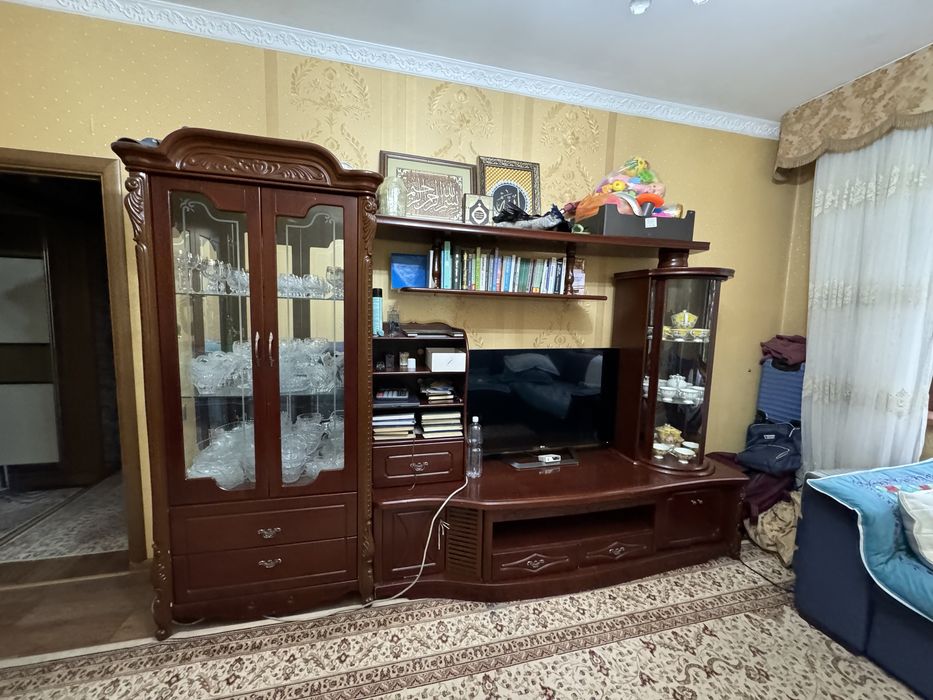 Стенка  для гостинной