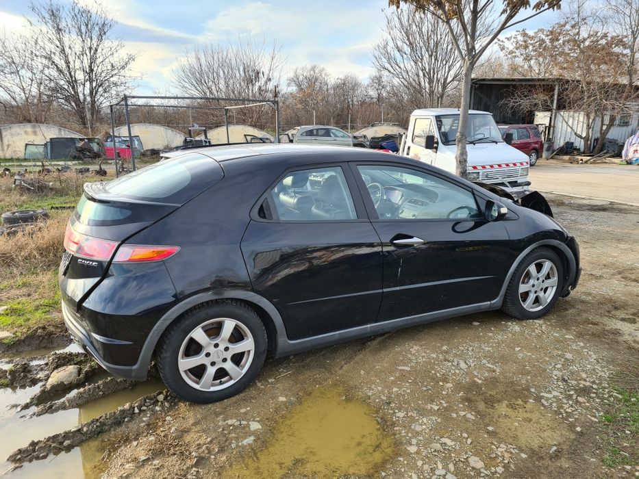 Хонда сивик 2007 год 2.2 дизел ЛЯВ ВОЛА на ЧАСТИ