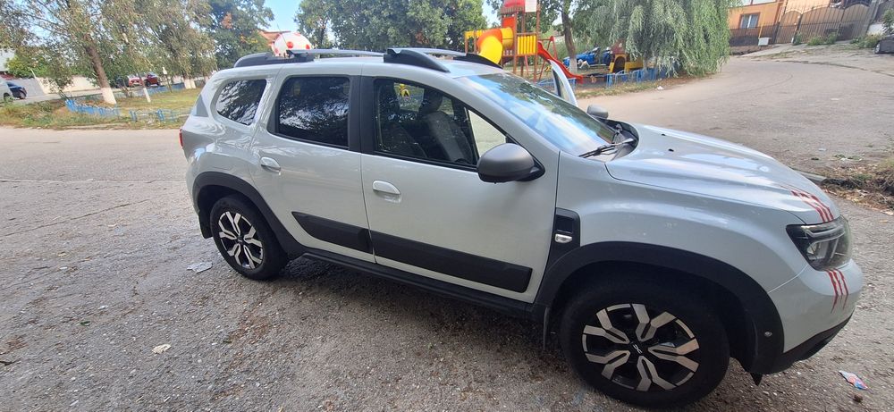 Duster journey eco-g 100 10.2023