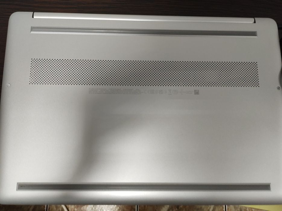 Laptop HP 15s-fq504nd i5 gen 12 (efn)