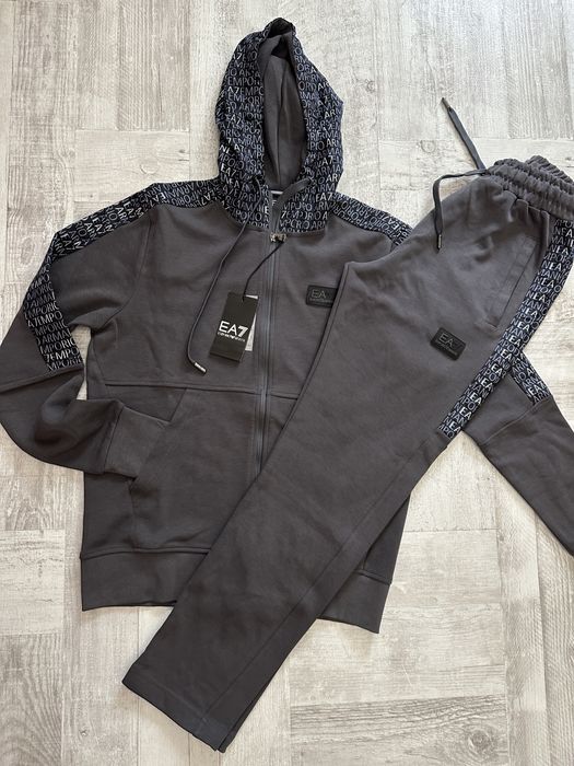 Trening barbati marime M