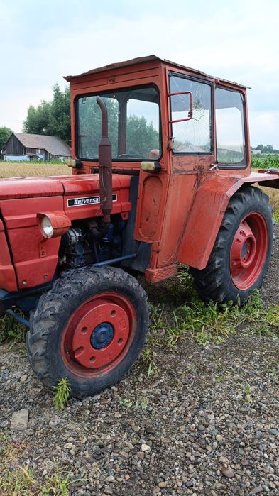 Vând Tractor 445 de