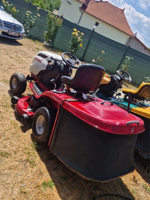 Tractoraș de tuns iarbă gazon 15 cp