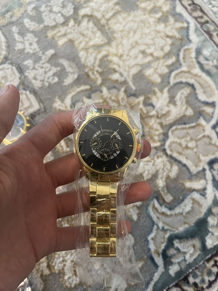 часы GENEVA 10 штук