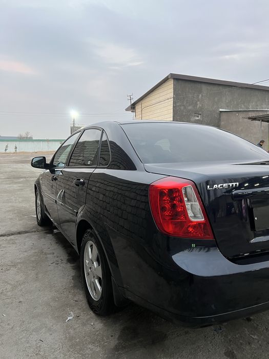 Jentra 3-pazitsiya avtomat