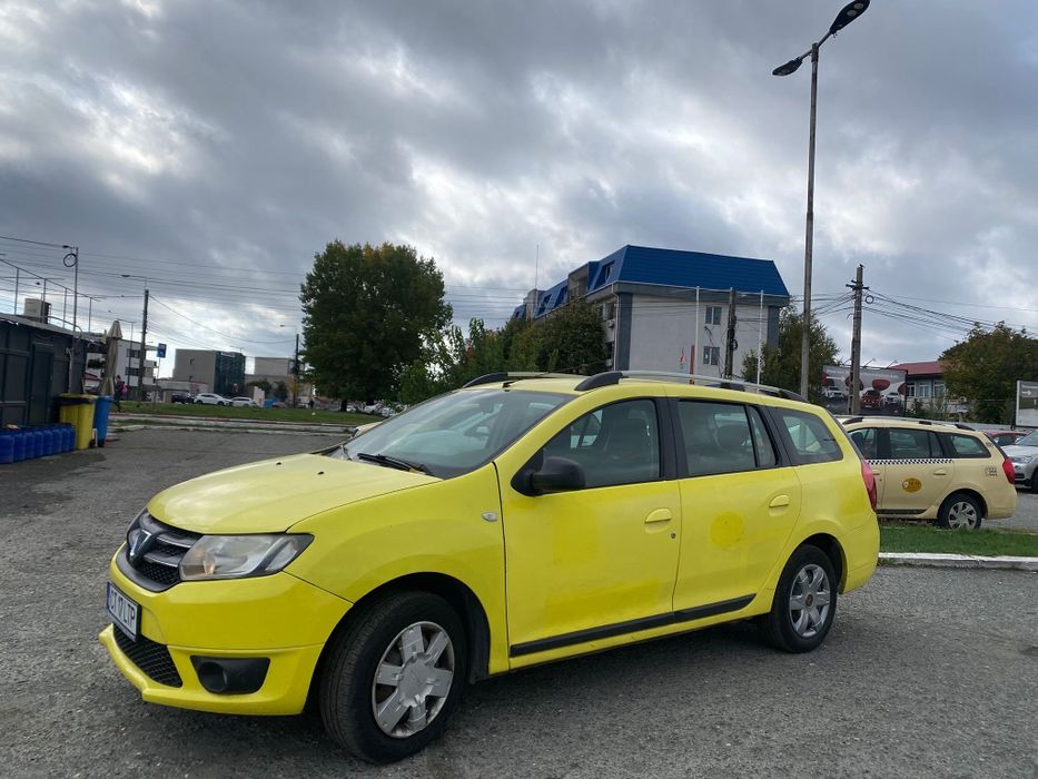 Vând Dacia Logan Mcv