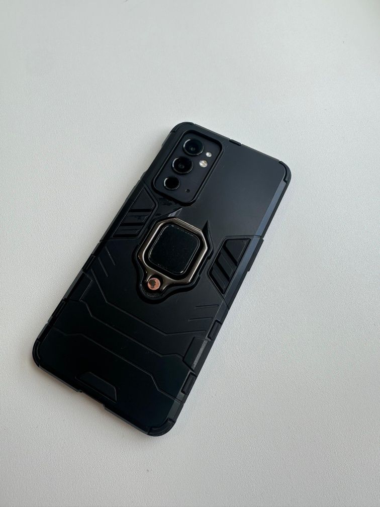 Продам One Plus 9RT 8/128