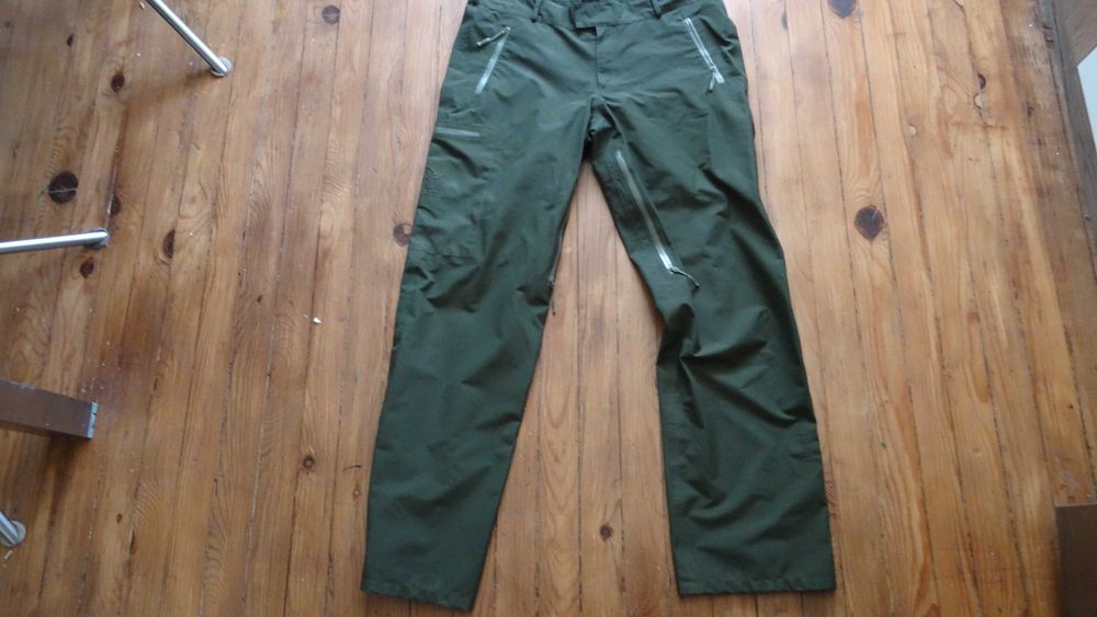 norrona XXL яке и XL панталон модел vassfaret gore tex GTX