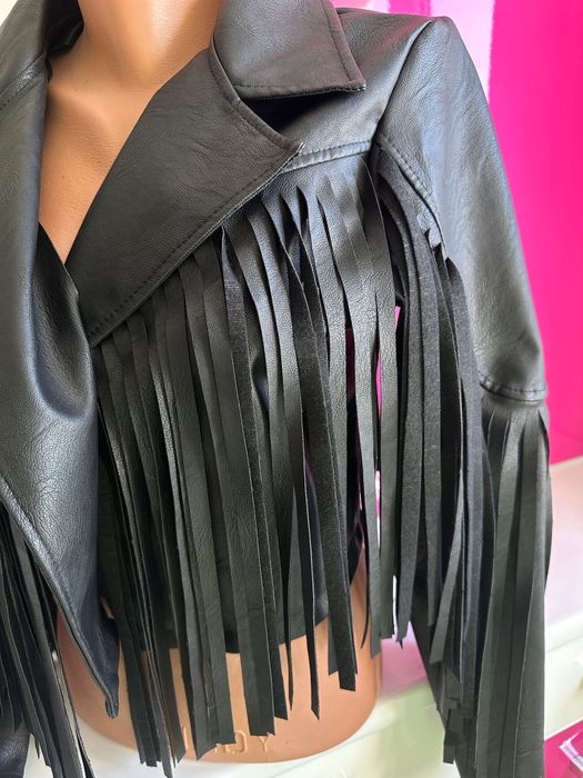 Geaca franjuri imitatie piele