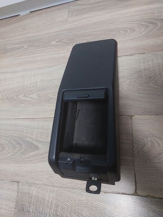 Хлебница мерседес 124