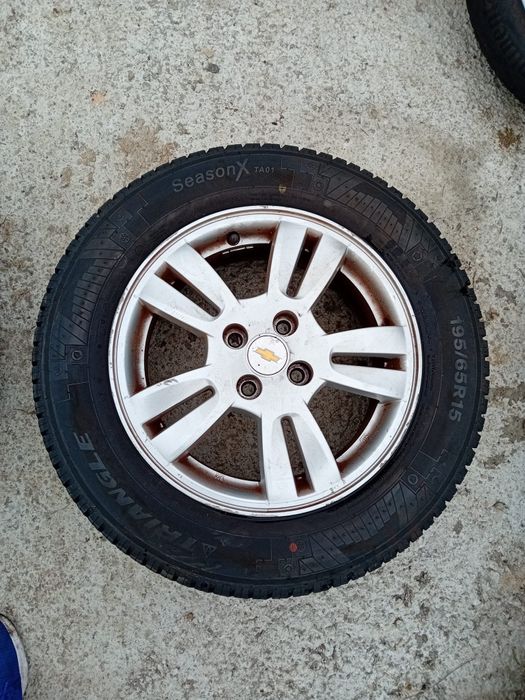 Jante aliaj Chevrolet Aveo model t300 R15 benzina
