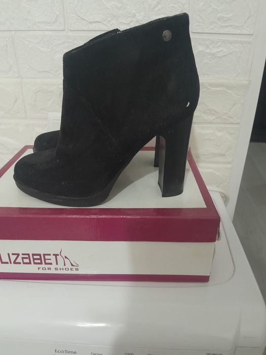 Женские туфли