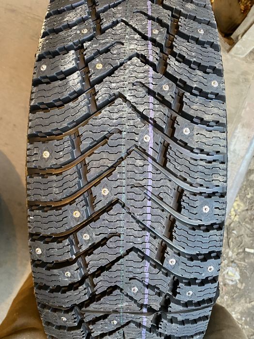 на 16. 215/65 снокросс 2 шипы
