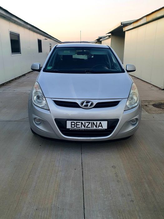 Hyundai i20 an 2011 euro 5 1.3L import Germania