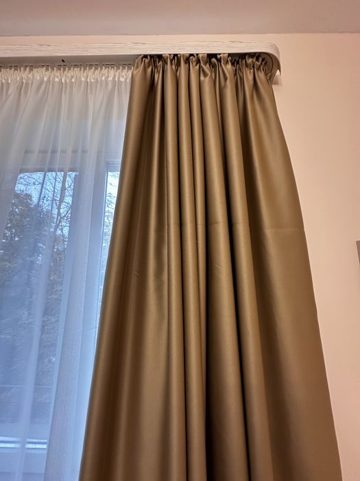 Чисто нови завеси (затъмняващи)