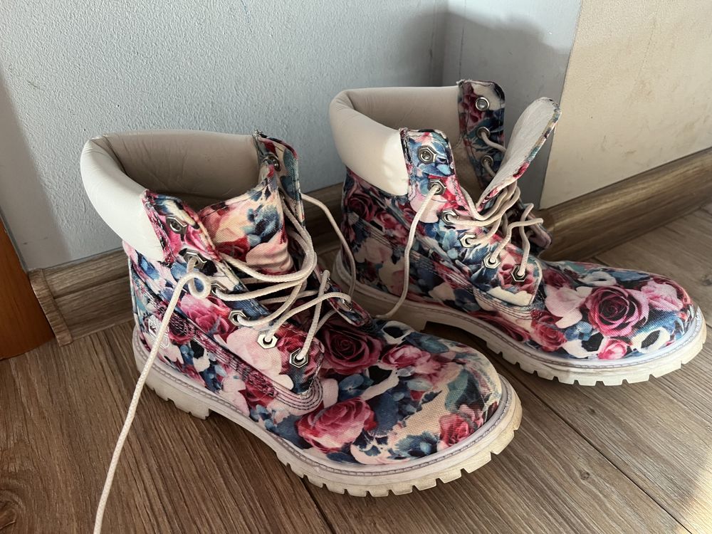 Ghete Timberland dama