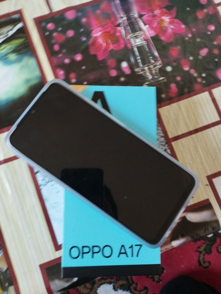 Oppo A17 srochna sotaman xolati ideal