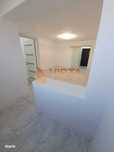 Garsoniera proaspat renovata , Noua , Brasov
