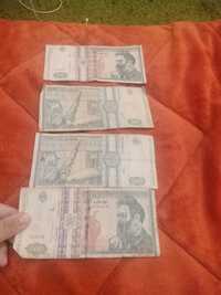 Vând bancnote vechi de 500 de lei an 1992 negociabil