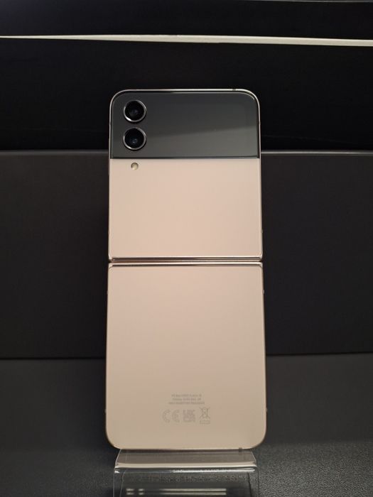 Samsung Galaxy ZFlip 4 128Gb