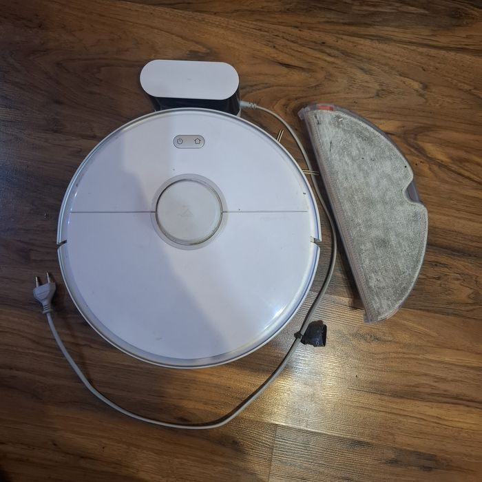 Прахосмукачка робот