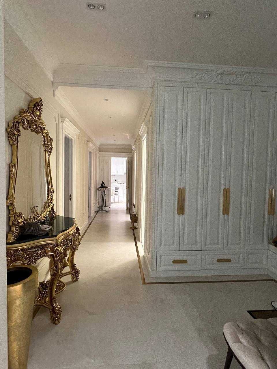 СРОЧНО ПРОДАЁТСЯ 3+3ком квартира в ЖК Boulevard 218м2 видTashkent City