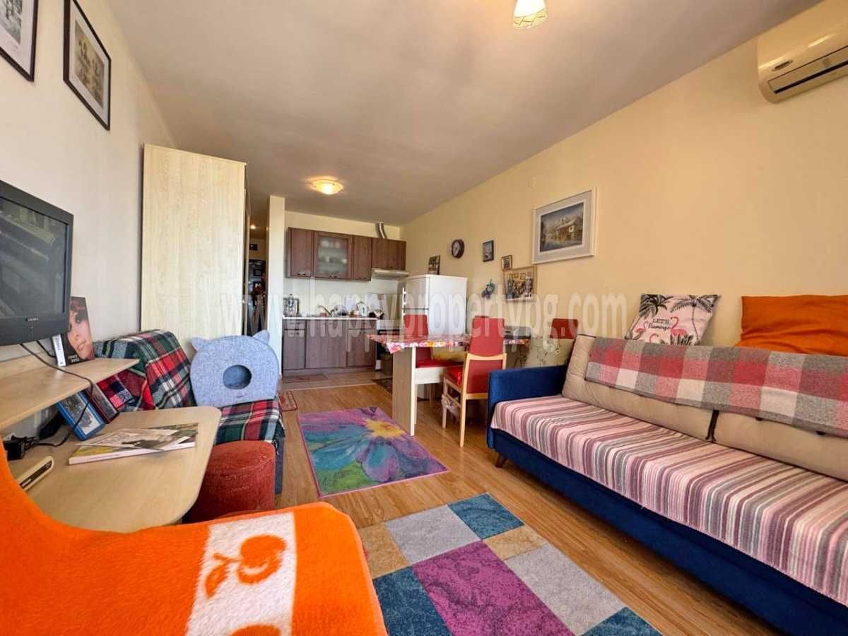 Продава се Едностаен апартамент в Свети Влас - 37 кв.м за 1552 €/кв.м - Снимка #1