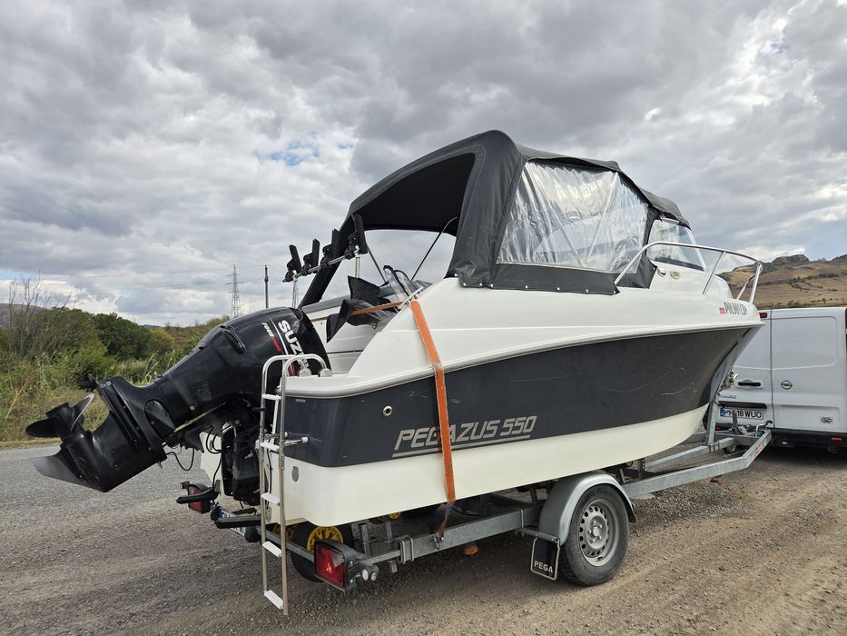 Ambarcatiune Pegazus 550 , barca NOUA