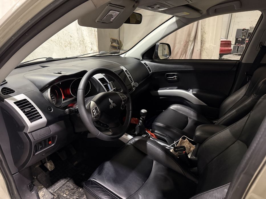 Mitsubishi Outlander 2.0d 4x4