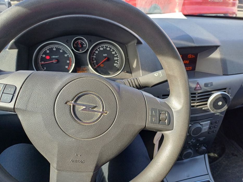 Opel Astra H în stare perfecta de funcționare