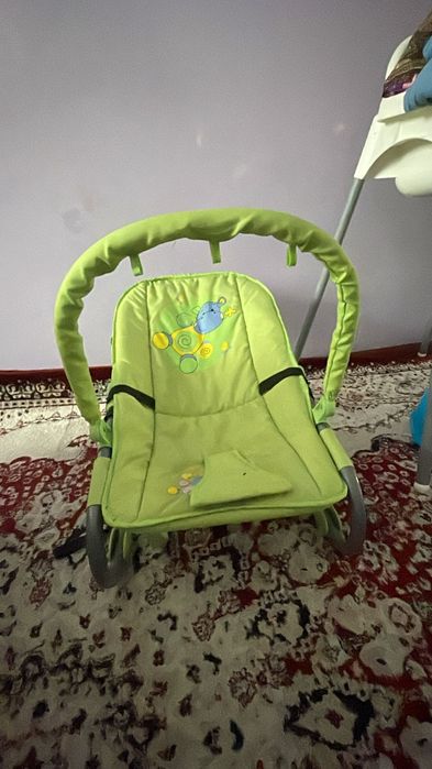 Продам  детский шезлонг