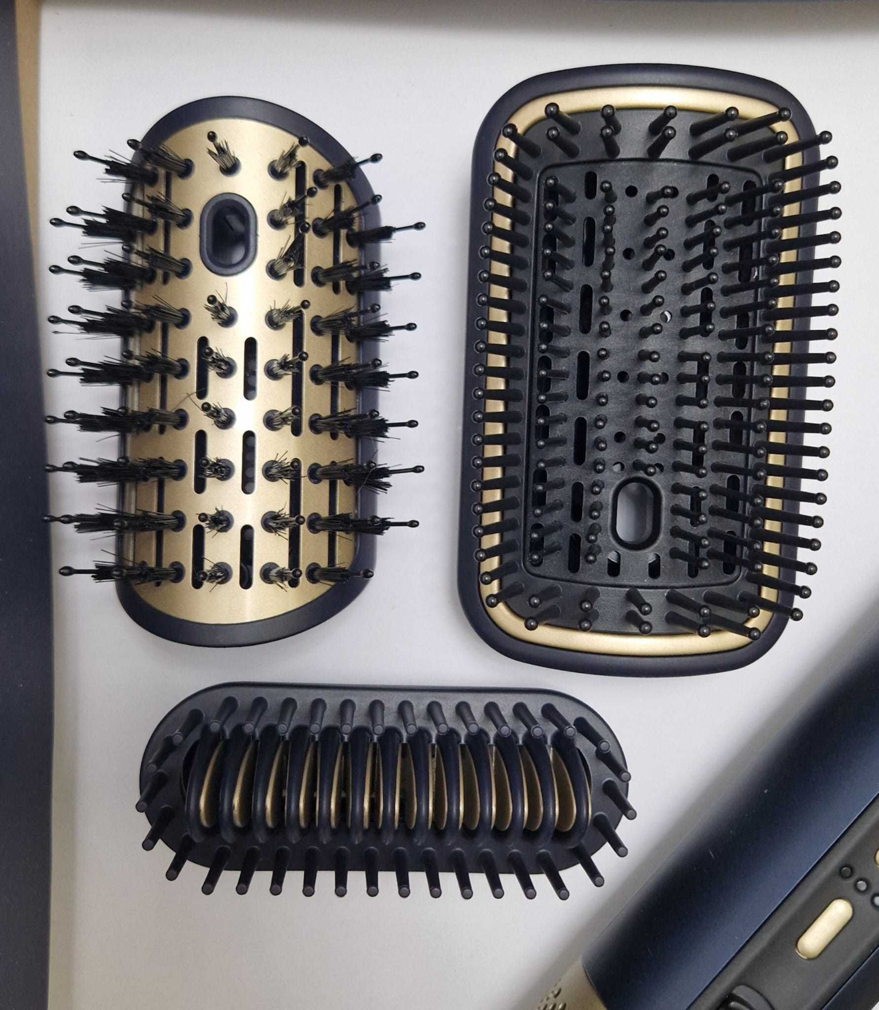 Perie păr BaByliss Air Wand all in 1 + două accesorii cadou