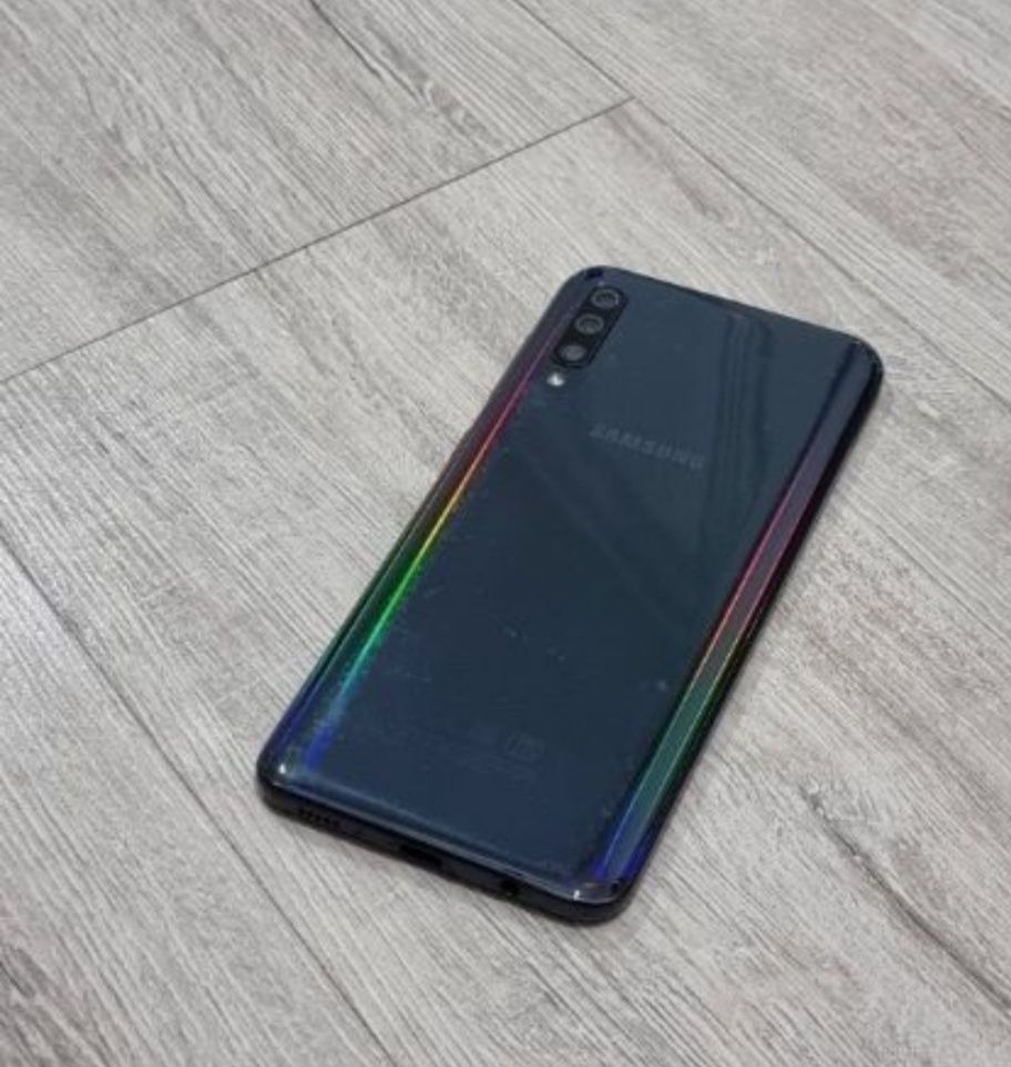 Samsung Galaxy A50