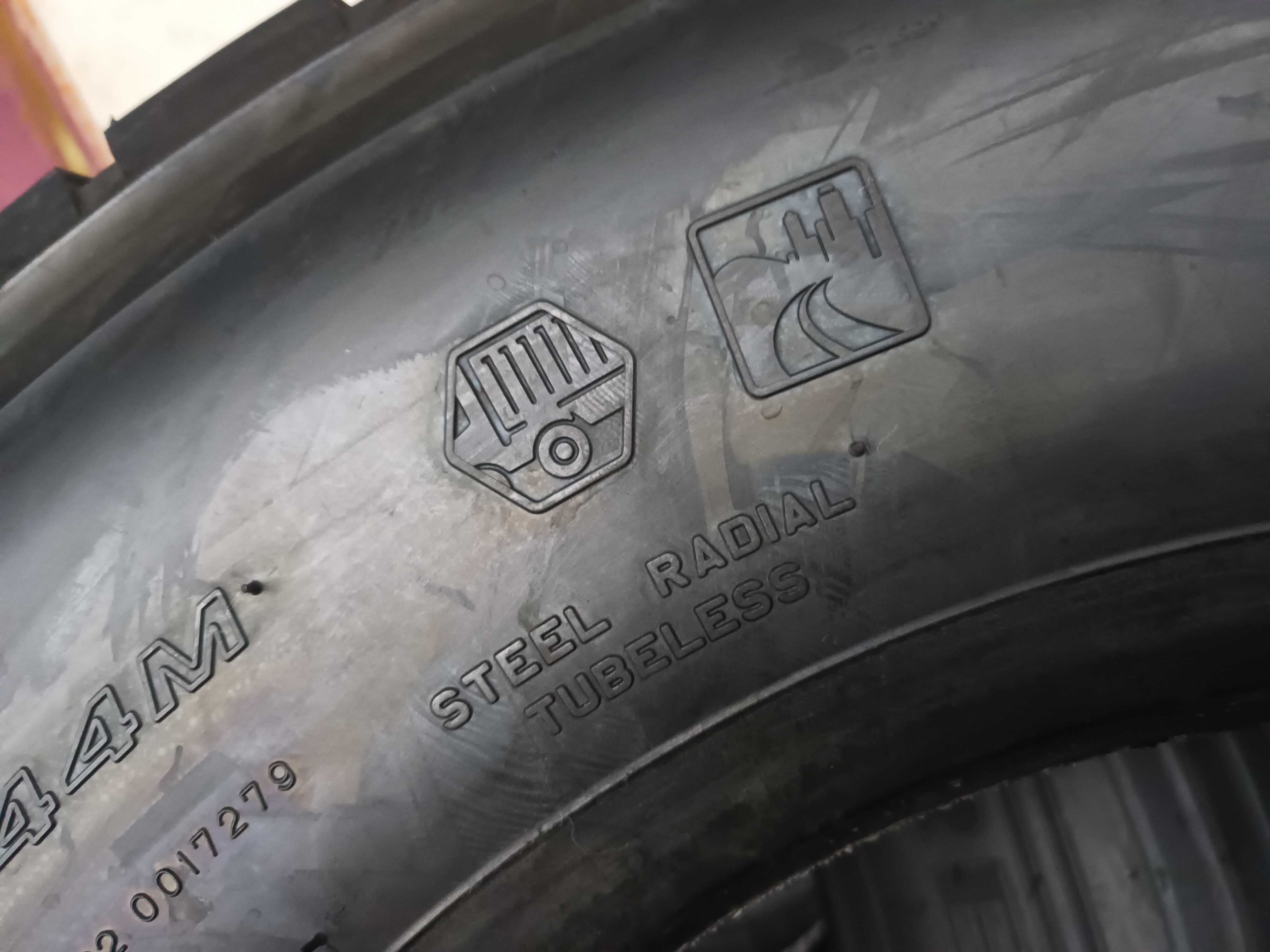 2 Нови тежкотоварни гуми 285/70 R19.5 Falken BI856 146/144M M+S Japan